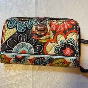 Vera Bradley turn lock wallet in Flower Shower. Retired, summer 2014 pattern